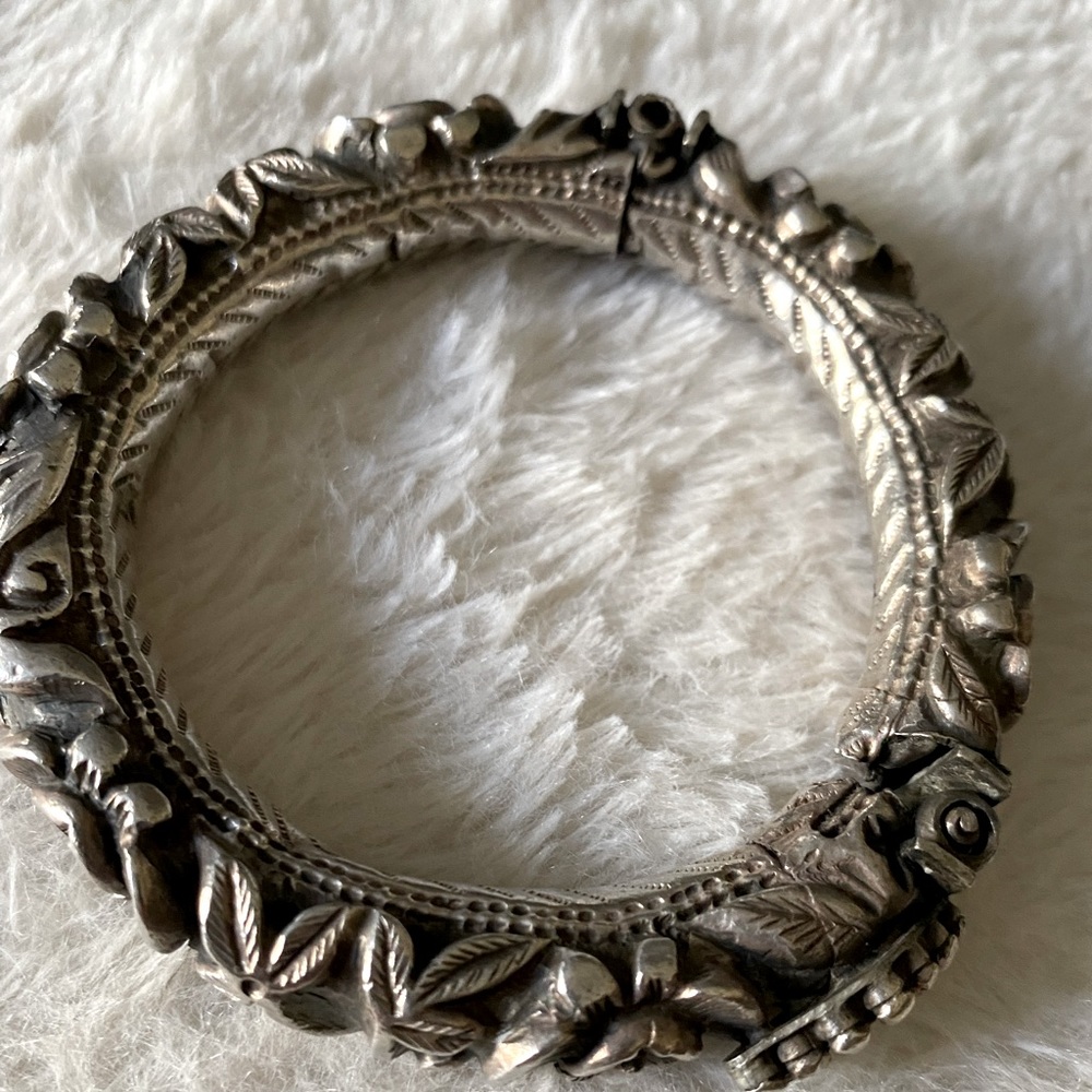 Rare Antique hinged Bracelet Ancient Silver